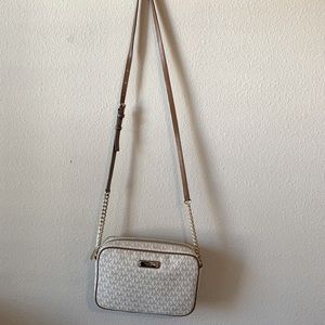 Michael Kors White Leather Cross-body bag
